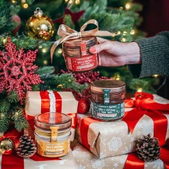 Feesttafel|ohgreen Chocolade pasta zwart kerst feuilletine gepelde pecannoten