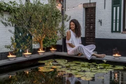 Geuren|ohgreen Citronellakaars in witte schaal - Asian Garden