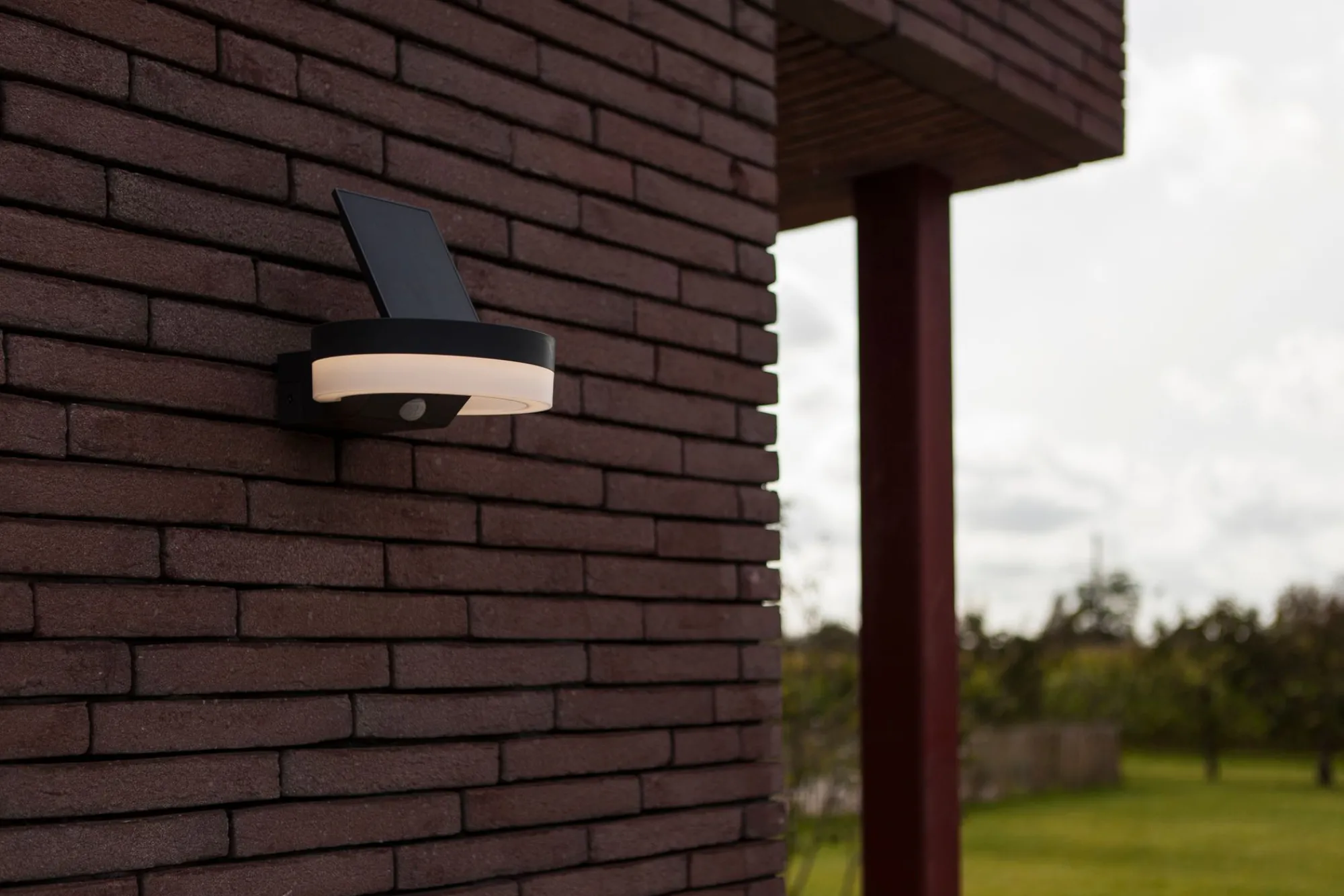 Ecocheques|Verlichting|ohgreen Runda solar wandlamp